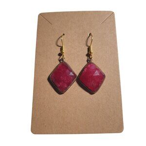 Red Fuchsia Faceted Acrylic Gold Tone Drop Earrings Lightweight Charm Jewelry